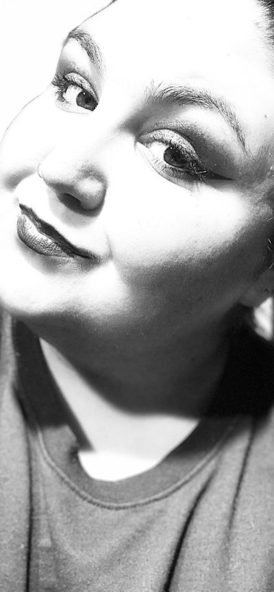 Chica curvi y sincera. Busco placer y sensualidad. LLAMAME