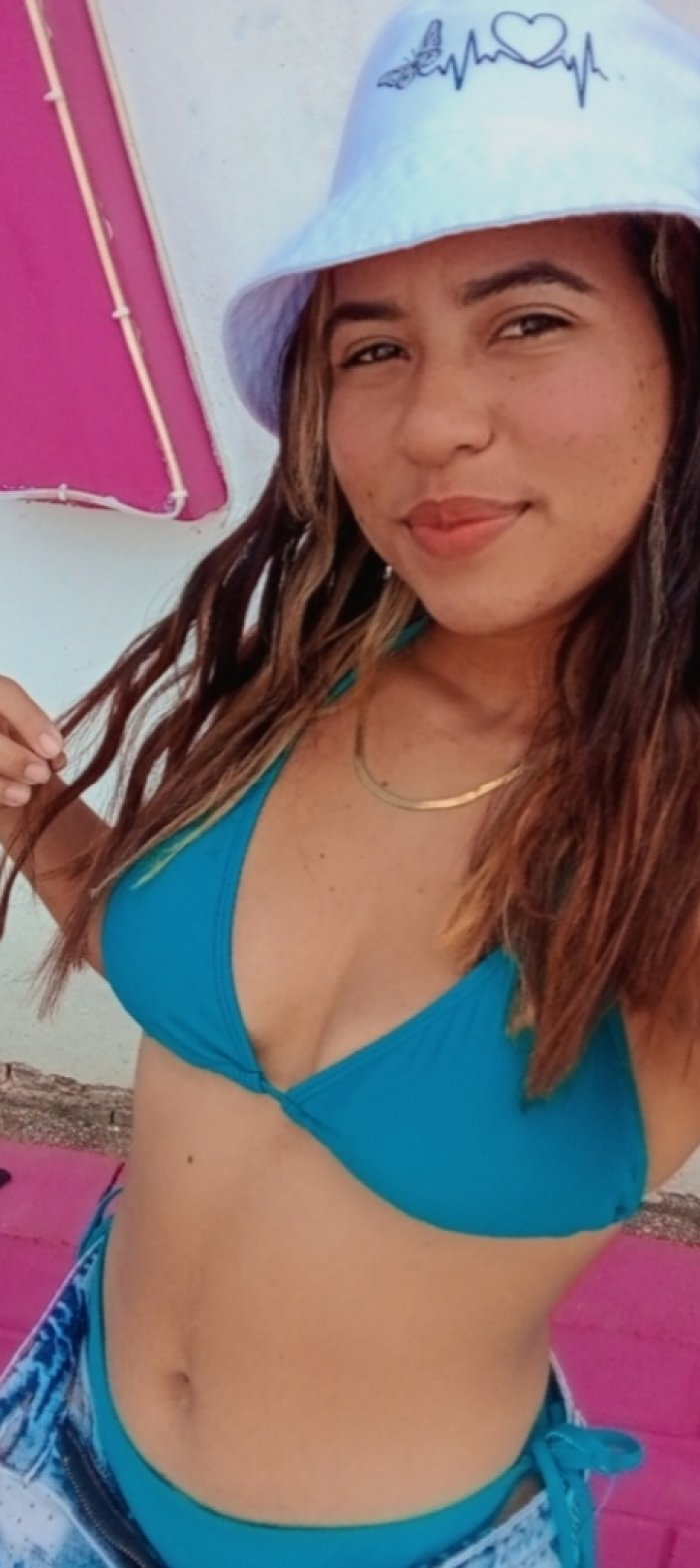 Sexo mientras hablamos por teléfono.