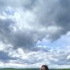 Soy atenta y decidida. Busco alguien que sepa llevarme y conquistarme. Me encantan las conversaciones subidas de tono pero soy timida, empieza tu.