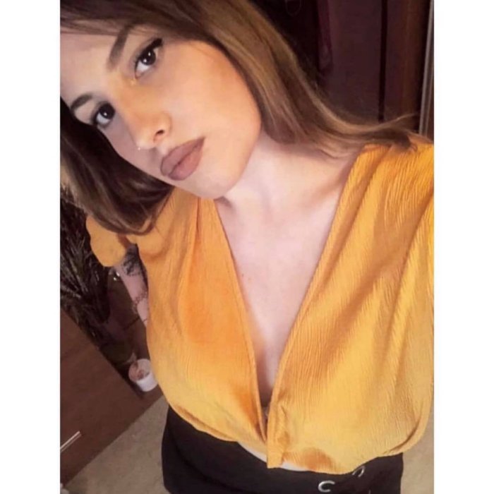 TE GUSTARÍA PROBAR UNA MUJER COMO YO?