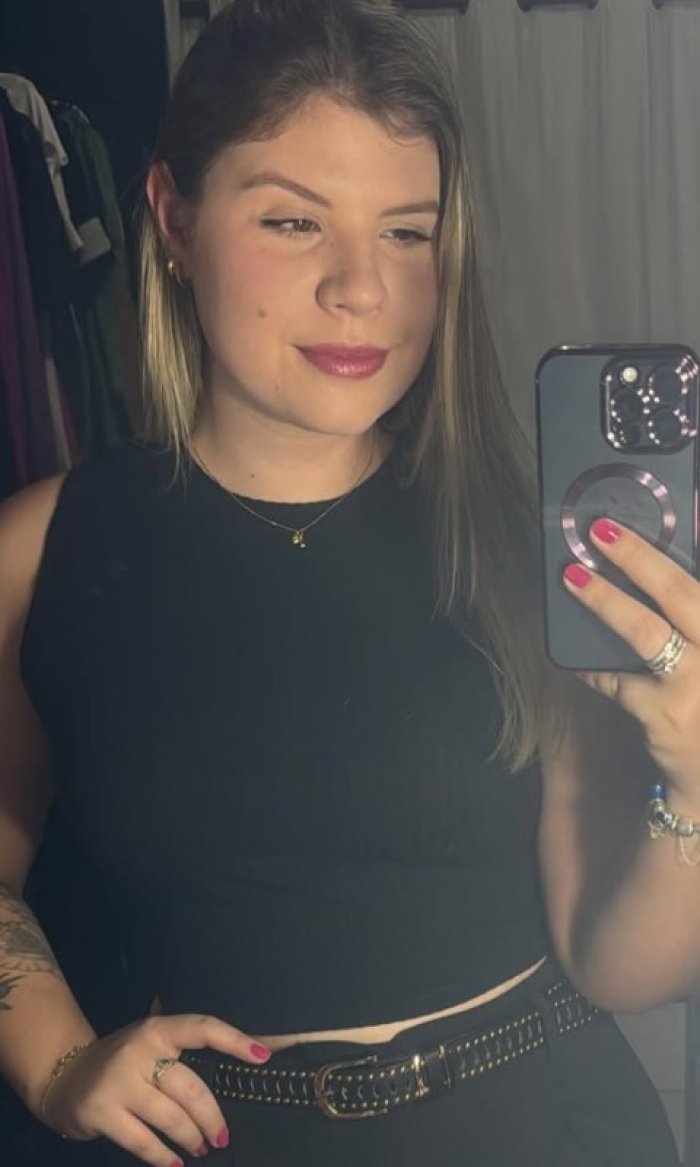 Me encanta cuando una conversación engancha y la mirada acompaña. En video todo se siente más real.