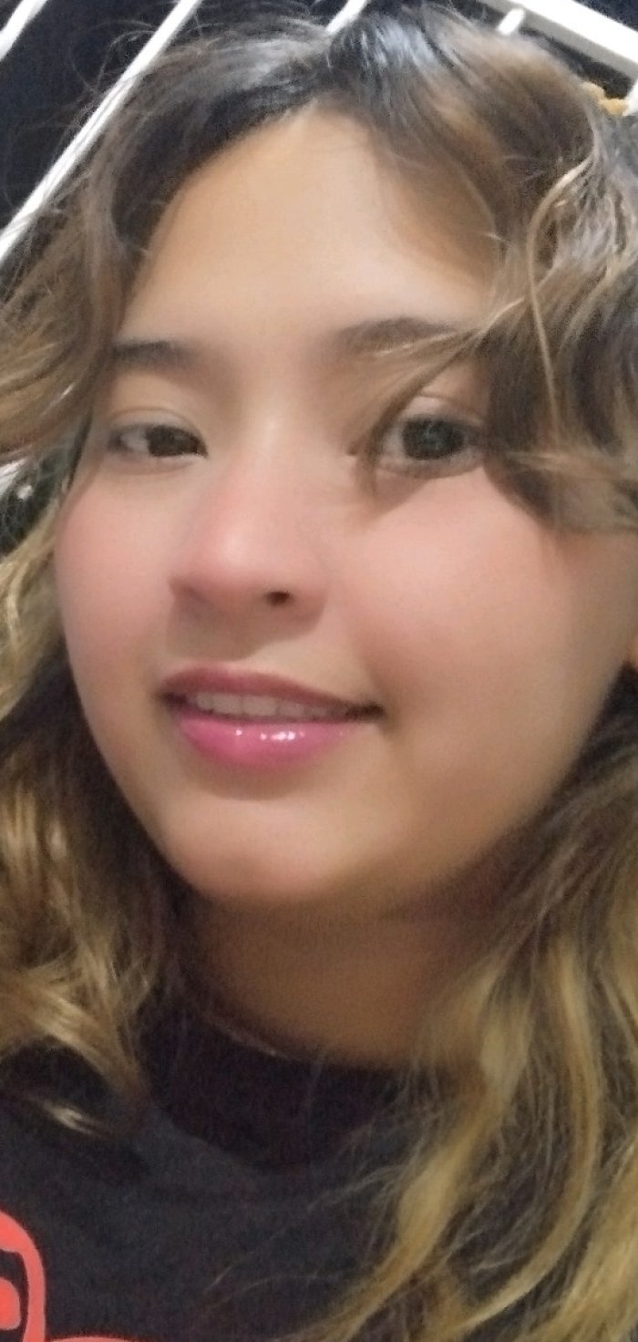 Hola! Te apetece hablar con una mujer tan cachonda como?